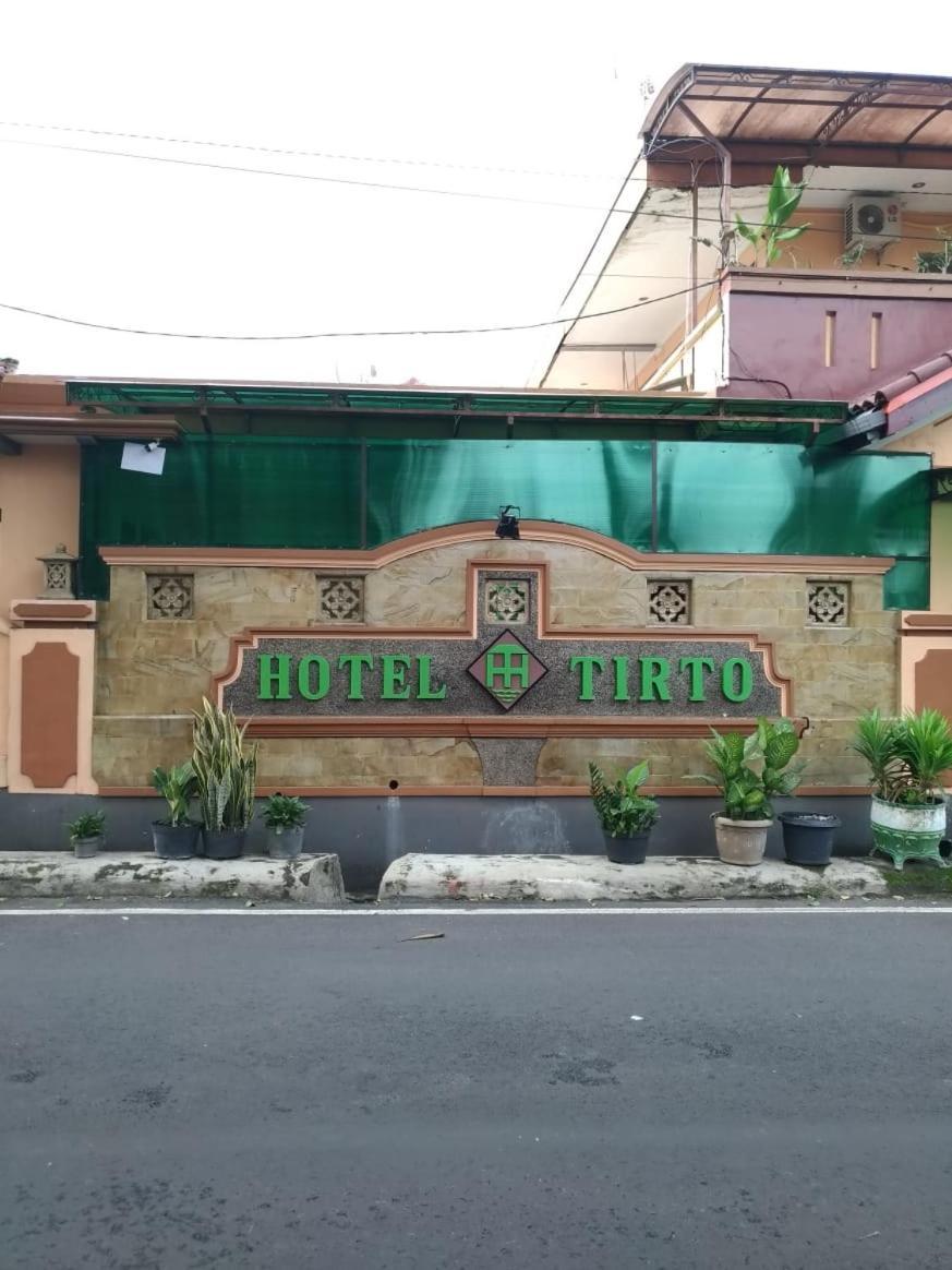 Hotel Tirto Malang Kültér fotó